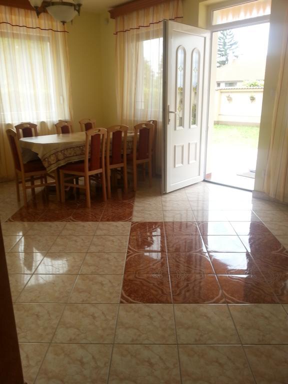 Marinica Apartman Hajdúszoboszló Zewnętrze zdjęcie